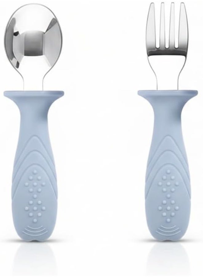 عناق سعيد طقم شوكة وملعقة للأطفال من الفولاذ المقاوم للصدأ من هابي هاجز، بمقابض مريحة للأطفال، لون أزرق - Image 1